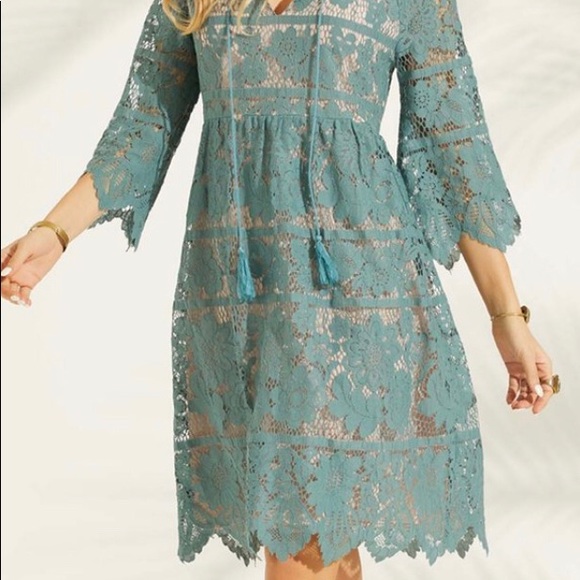 Fun dress! - Picture 7 of 8